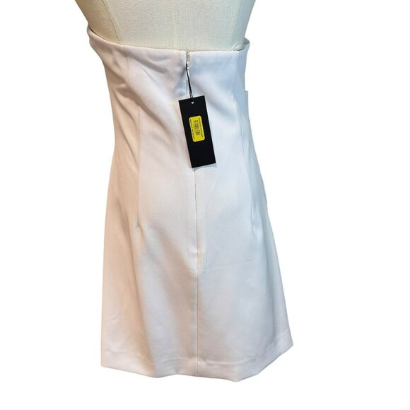 Gianni Bini Wren Crepe High Halter Neck Rosette Mini Dress.  SZ:8 - Picture 2 of 5